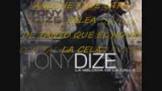 Tony Dize y Yandel  Anoche Tuve Otra Pelea Con Letra [upl. by Anayek500]