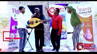 USTAAD MARDUUF LAHASHADA GALKACALKAAN LADI WAAYAY QAACI LIVE MUSIC OFFICIAL VIDEO 2021 [upl. by Airogerg879]