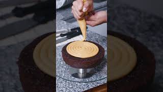 Así se prepara la mejor torta de chocolate  Buenazo [upl. by Pellikka]