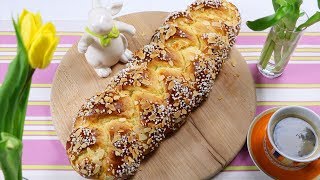 Watteweicher Hefezopf  Osterzopf mitohne Rosinen  locker und saftig  Braided Yeast Bun [upl. by Ahsilahk]