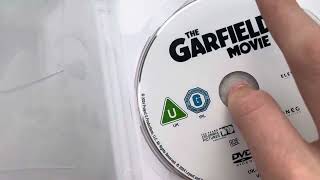 Opening the Garfield movie dvd in the car [upl. by Ynotna]