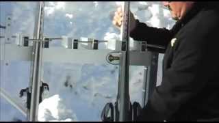 DEMO on Locking SnowboardsTwin Tips and Fat Skis [upl. by Paviour637]