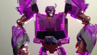 TRANSFORMERS PRIME  TERRORCON CLIFFJUMPER  AM08 ARMS MICRON ZOMBIE TOY REVIEW [upl. by Aerol]