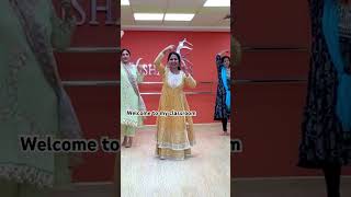 Desh rangeela  dance tutorial vishakhasdance stepbystep [upl. by Gow]