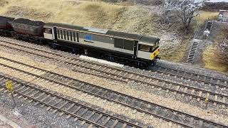 Heljan’s brand new O Gauge Class 58 is put through its paces on Heaton Lodge Junction [upl. by Saddler165]