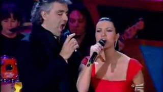 Andrea Bocelli Laura Pausini Dare To Live Viverempg [upl. by Shushan]