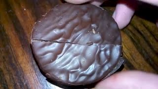 ALFAJOR LA ALDEA 70 De Cacao Video Review [upl. by Jehoash]