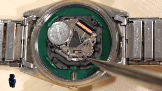 How to Remove amp Replace Watch Movements [upl. by Halfon]