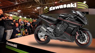 2025 NEW KAWASAKI GPZ1000R UNVEILED [upl. by Aerdua]