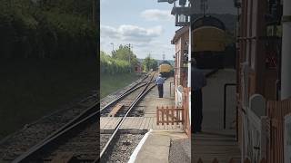 Class 37227 arriving at Chinnor [upl. by Jennee]