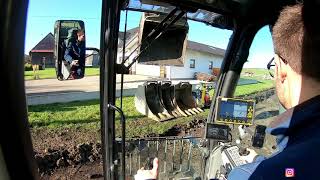 Liebherr R 926 G8 Aushub Laden  GoPro CabView Leica Geosystems [upl. by Airamas]