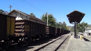 Minério vazio passando pela estação Buarque de Macedo [upl. by Blader800]