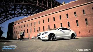 MercedesBenz CLS550 on Vossen CV3 Wheels by California Wheels [upl. by Xylia]