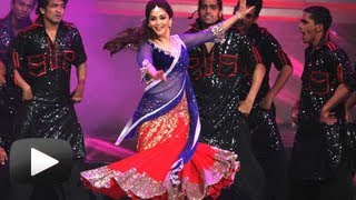 Madhuri Dixit Dance Performance At IIFA 2013 IIFA 2013 [upl. by Llevram]