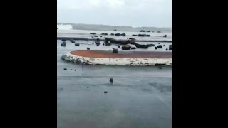 VIENTOS DEL NORTE CON FUERTES OLAS SACAN PIEDRAS HACIA LA COSTA EN EL PUERTO DE VERACRUZ [upl. by Ylil]