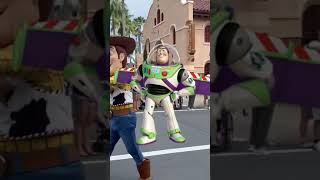 LE VRAI BUZZ LÉCLAIR PRIS EN PHOTO 😨📸 shorts viral youtubeshorts toystory [upl. by Zack157]