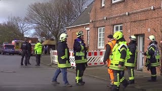 Feuerwehreinsatz im Morsumer Bahnhof [upl. by Akiemaj]