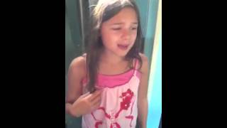 9 year old Amazingly singing quotFallingquot by Alicia Keys [upl. by Nnil]