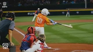 Texas crushes three home runs in their opening round game [upl. by Gaeta840]