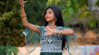 Aaja Nachle  Dance Cover By Trisha  Hindi songs [upl. by Irneh]