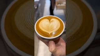 Bigest layer heart ❤️ latteartclass coffeeart coffee latteartbasic latteart latteeart [upl. by Percy648]