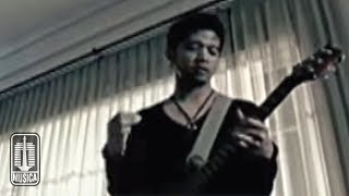 Geisha  Tak Kan Pernah Ada Official Music Video [upl. by Issirk]