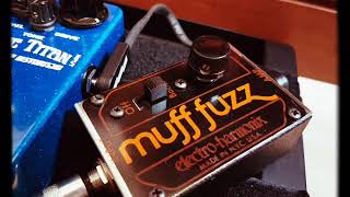 Vintage ElectroHarmonix Muff Fuzz [upl. by Joh]