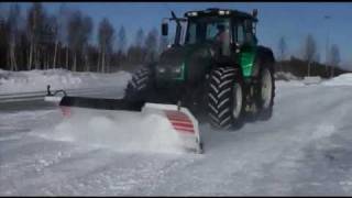 BLIZZARD Power Plow 4000TR  Valtra [upl. by Cavil]