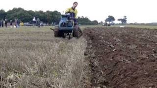 Ransomes MG6 ploughing at Bucklesham plough day 2010 [upl. by Ahsakat820]