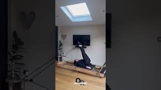 Reformer Pilates 40 minute full body workout reformerworkout Pilates homeworkout Pilates es [upl. by Annaehs468]