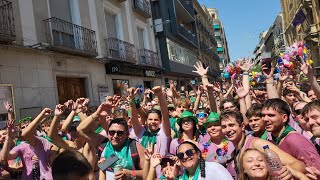 Cabalgata tras el cohete en Huesca fiesta y más fiesta [upl. by Anitnatsnoc]