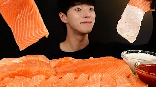 통연어 한입 먹방🐟 WHOLE SALMON SASHIMI MUKBANG ASMR EATING SOUNDS [upl. by Tomkin]