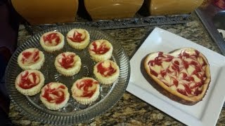 RECETA FACIL DE PASTELITOS DE QUESO CREMA CON FRESA [upl. by Gershon]