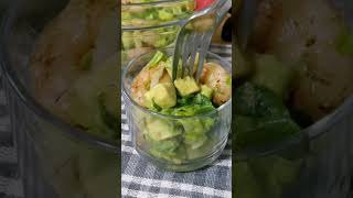 SalatGarnelenyoutubeshortAvocadoyoutubeleckerRezeptschnellleckerTV [upl. by Pironi463]