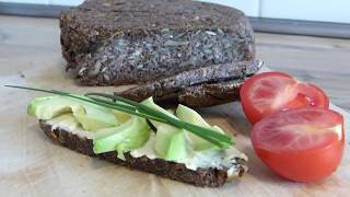 Gesundes getreidefreies veganes basisches Brot backen [upl. by Gnohc4]