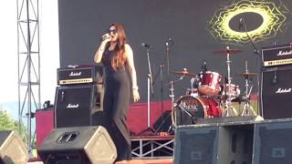 Chaubandi choli Indira Joshi Pokhara concert ncell mela [upl. by Asecnarf]