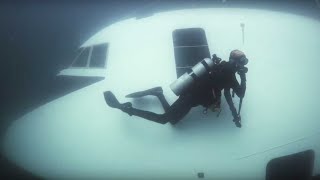 Dive Bahrain Underwater Theme Park Boeing 747 airplane submerged [upl. by Janiuszck]