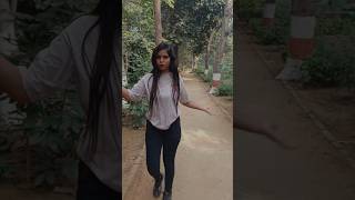 Mar rahi thi ise laga bhag gai ye trending 🔥 me 😂 youtubeshorts haryanbisong explore [upl. by Alboran330]