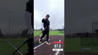 120 Louisville Slugger Vapor vs 300 Louisville Slugger Atlas baseball [upl. by Seilenna]