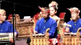 I KETUT GEDE ASNAWA Catur Rawita Balinese Gamelan Orchestra [upl. by Ariak860]