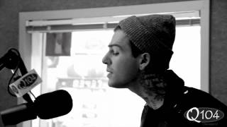 The Neighbourhood  Sweater Weather live on Fees Kompany [upl. by Oisangi]