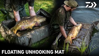 Daiwa FLOATING Unhooking Mat  Dan Shipp  Daiwa Carp [upl. by Seltzer]