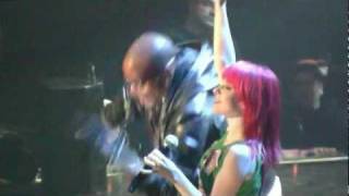 BoB amp Hayley Williams quotAirplanes pt2quot HD Live in NYC on 12102010 [upl. by Cawley]