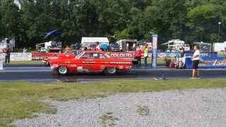 Arnie Beswick  Dick Estevez 2nd match race at the 2014 Nostalgia Nationals [upl. by Tteraj]