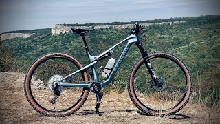 Canyon Lux Trail CF 6  How to Assemble and Unbox the Carbon Frame Full Suspension Trail Bike mtb [upl. by Teri]