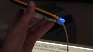 Probando² el primer celular con proyector integrado el Galaxy Beam de Samsung [upl. by Tobit]