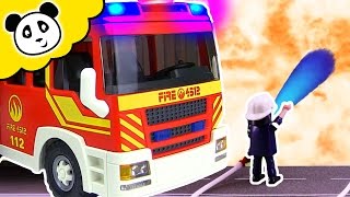 PLAYMOBIL Feuerwehr Film 🔥 Die besten Brände  Pandido TV [upl. by Nnayrb200]