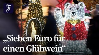 Berliner Weihnachtsmarkt öffnet seine Tore [upl. by Annocahs]