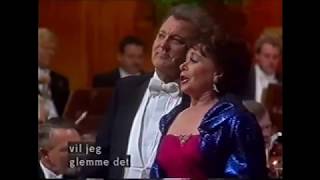 Elisabeth Söderström and Nicolai Gedda in an aria from Paganini Lehar [upl. by Yonita]