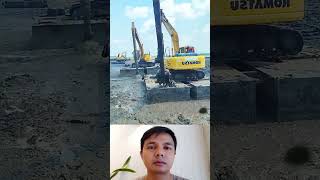 Cara kerja excavator di atas lumpur excavator alatberat reactionvideo [upl. by Sauer928]